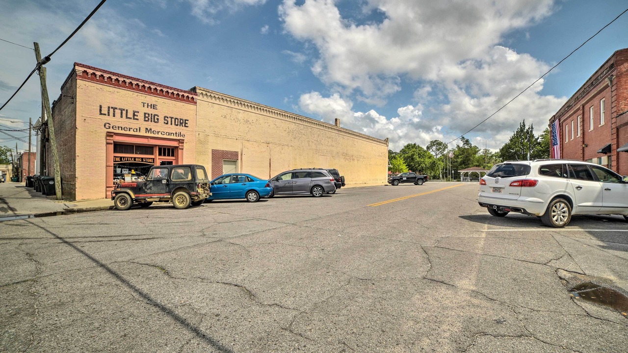 Photo of Outdoor in De Funiak Springs