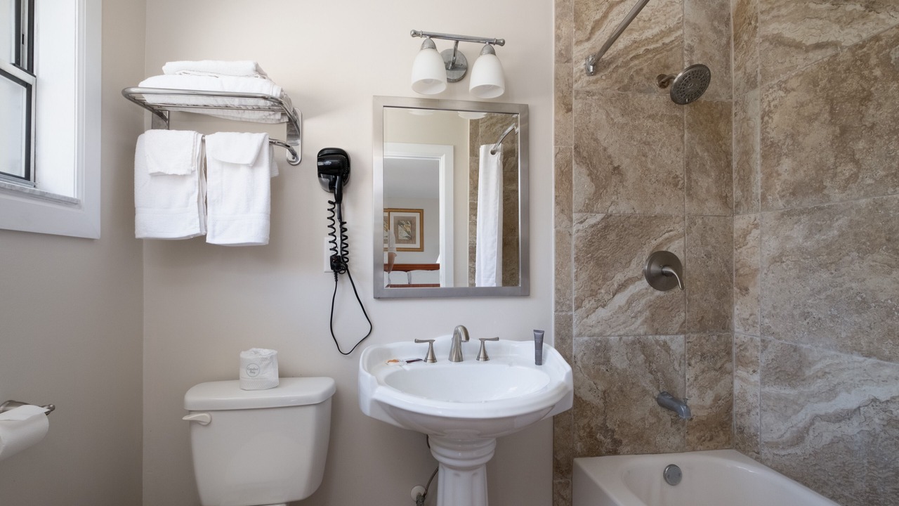 Photo of Bathroom in Old Town