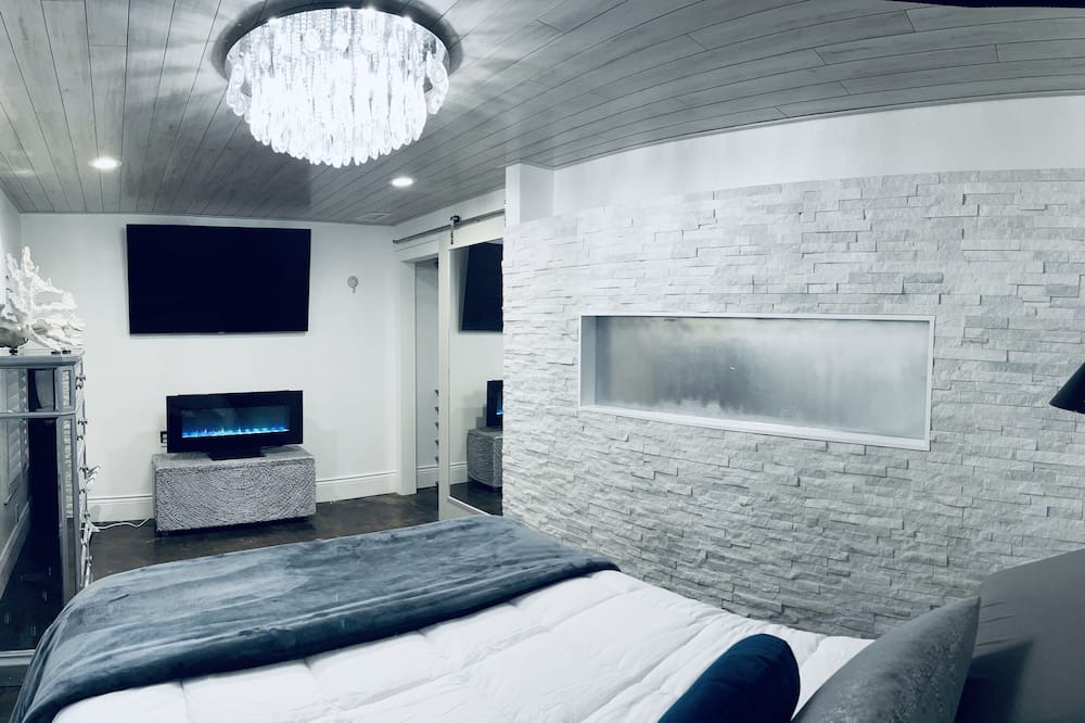 Photo of Bedroom in Valrico