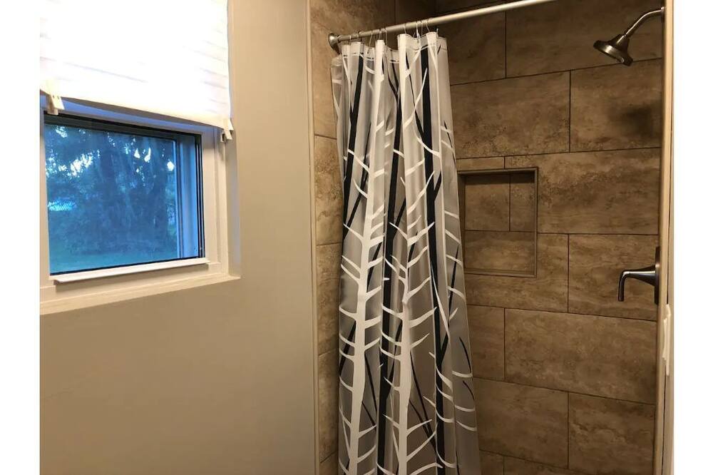 Photo of Bathroom in Crescent City