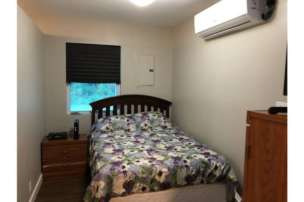 Photo of Bedroom in Crescent City