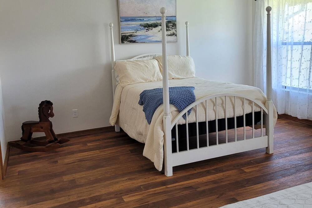 Photo of Bedroom in Palm Harbor
