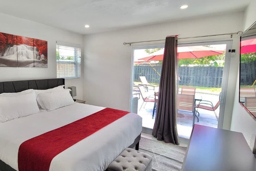 Photo of Bedroom in West Hollywood