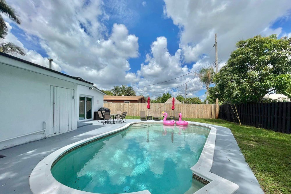 Photo of Outdoor in West Hollywood
