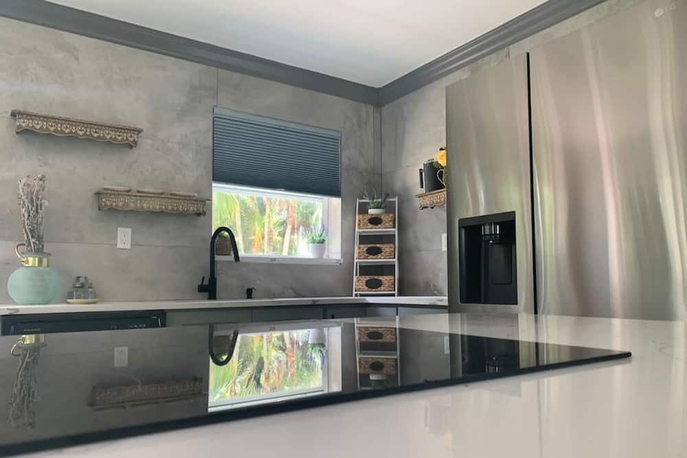Photo of Kitchen in Cooper City