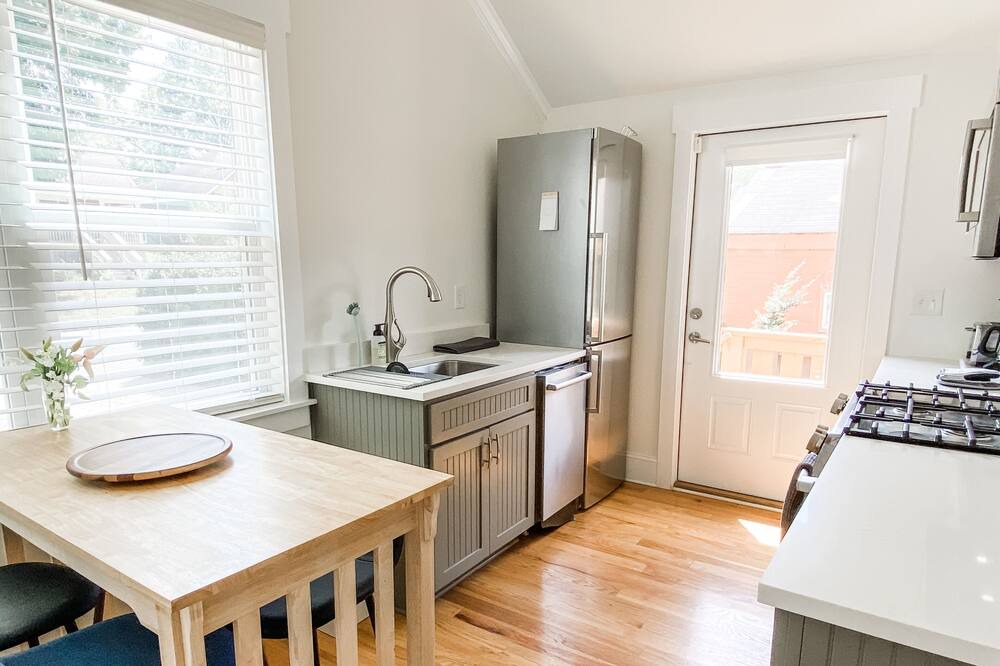 Photo of Kitchen in Villa Heights