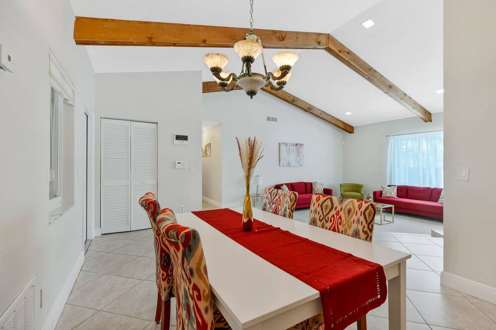 Photo of Kitchen in Cooper City