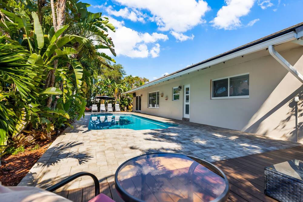 Photo of Outdoor in Cooper City