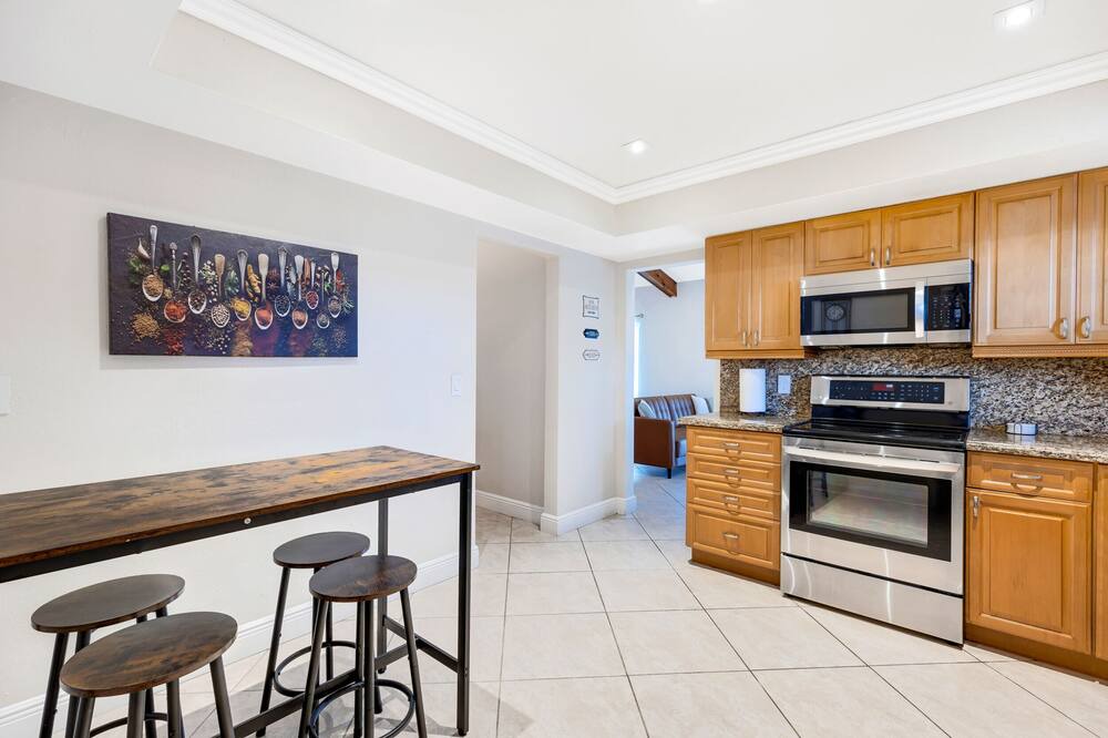 Photo of Kitchen in Cooper City