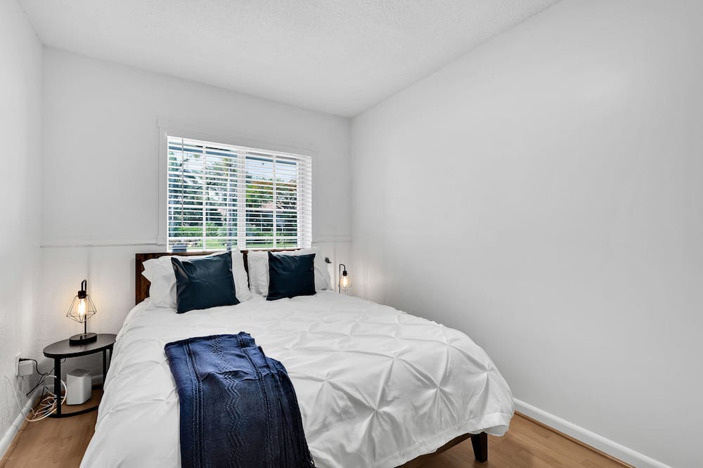 Photo of Bedroom in Boulevard Heights