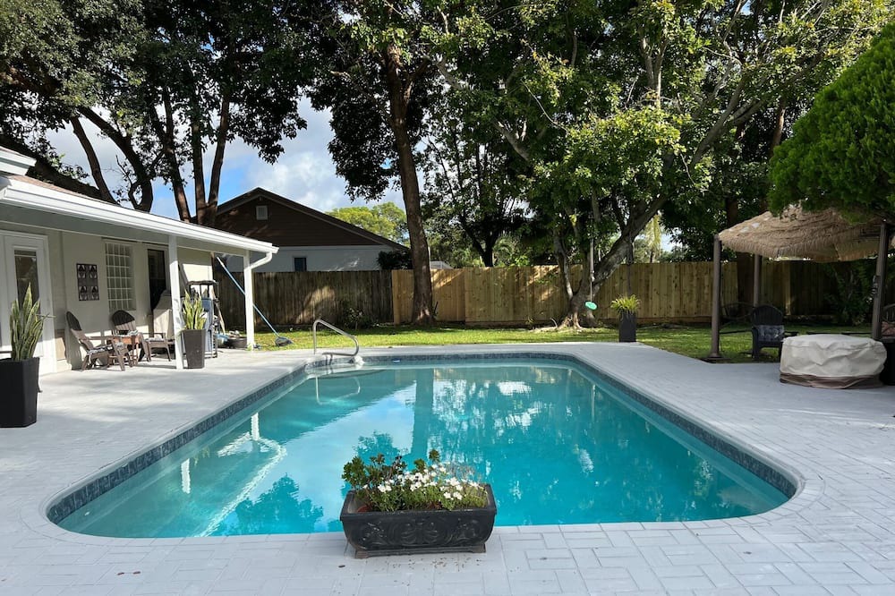 Photo of Outdoor in Wellington