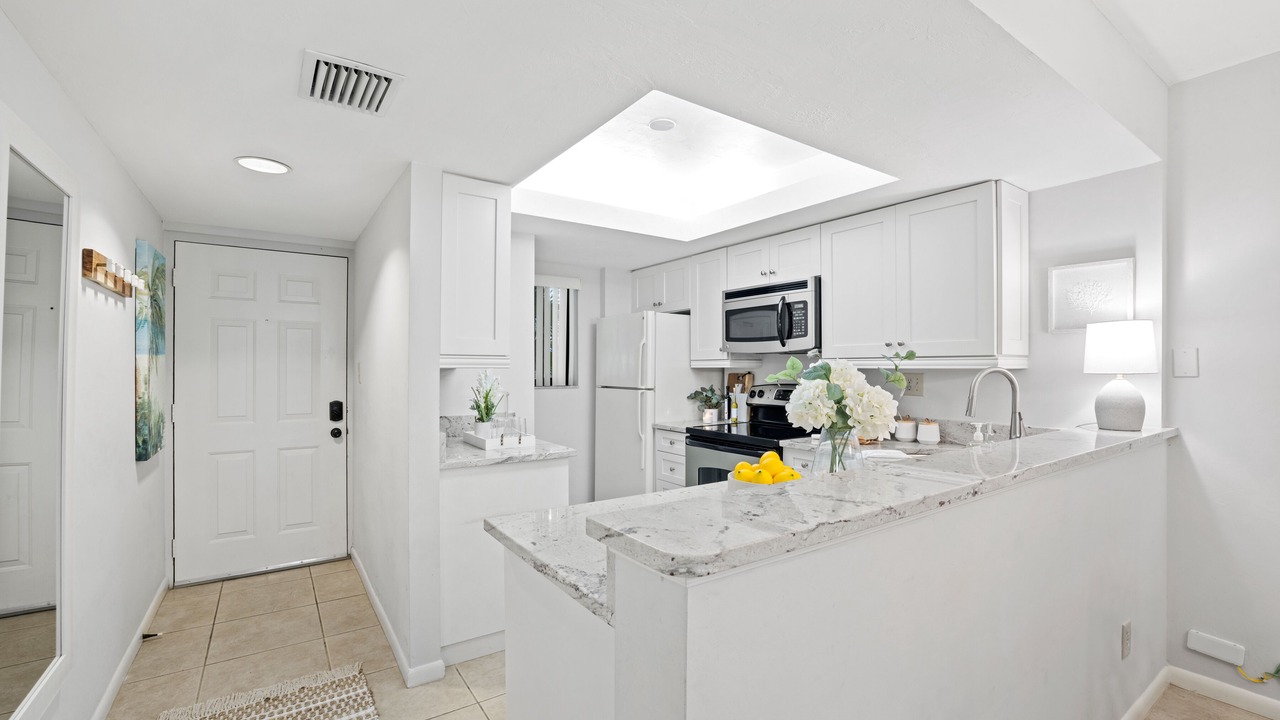 Photo of Kitchen in Burning Tree