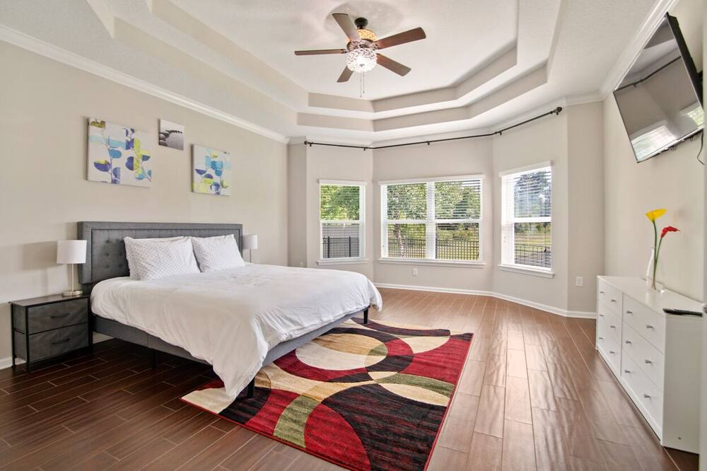 Photo of Bedroom in Northside