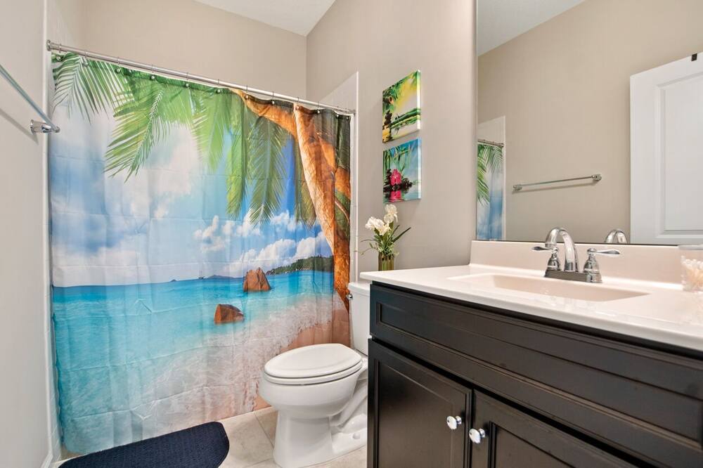 Photo of Bathroom in Northside