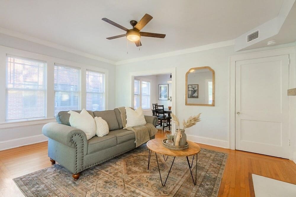 Photo of Livingroom in Riverside