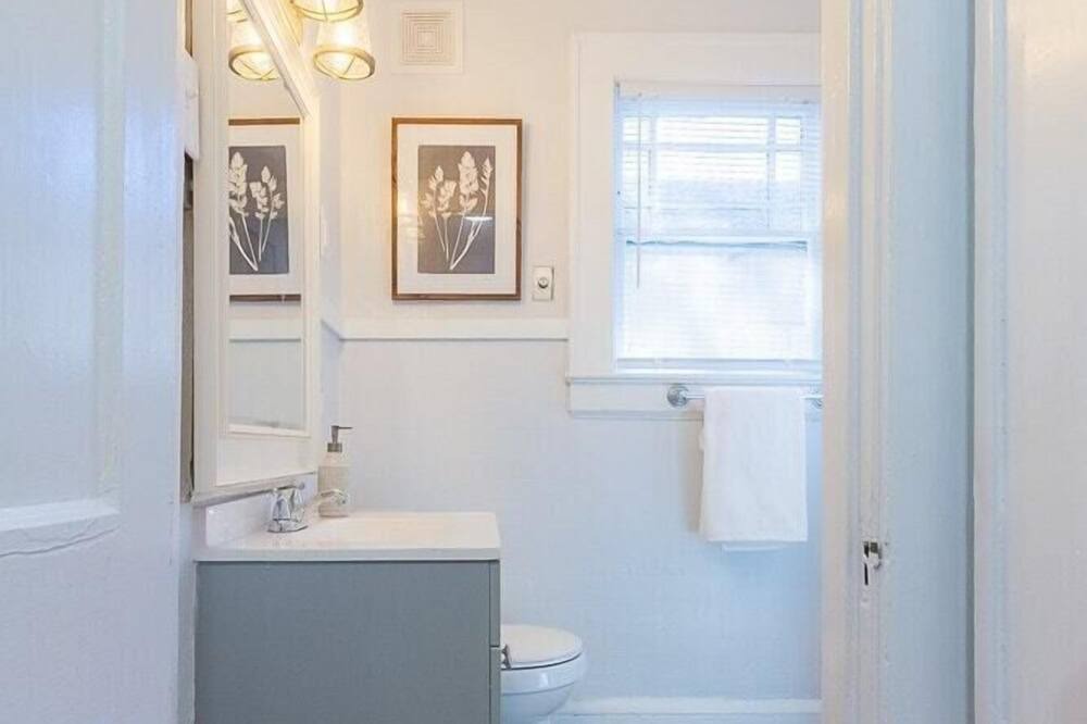 Photo of Bathroom in Riverside