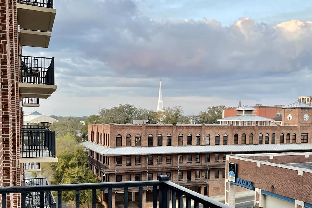 Photo of Outdoor in Capitol Hill