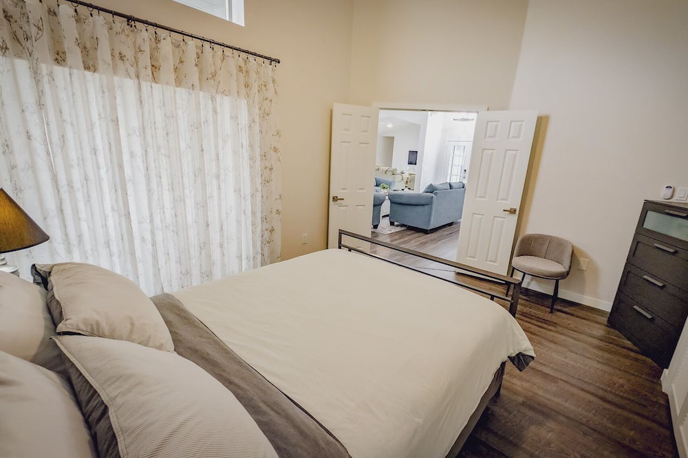 Photo of Bedroom in Placida