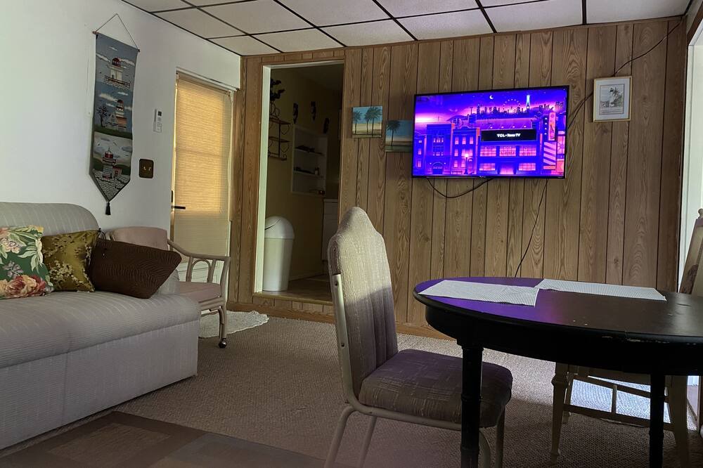 Photo of Bedroom in Buckhead Ridge