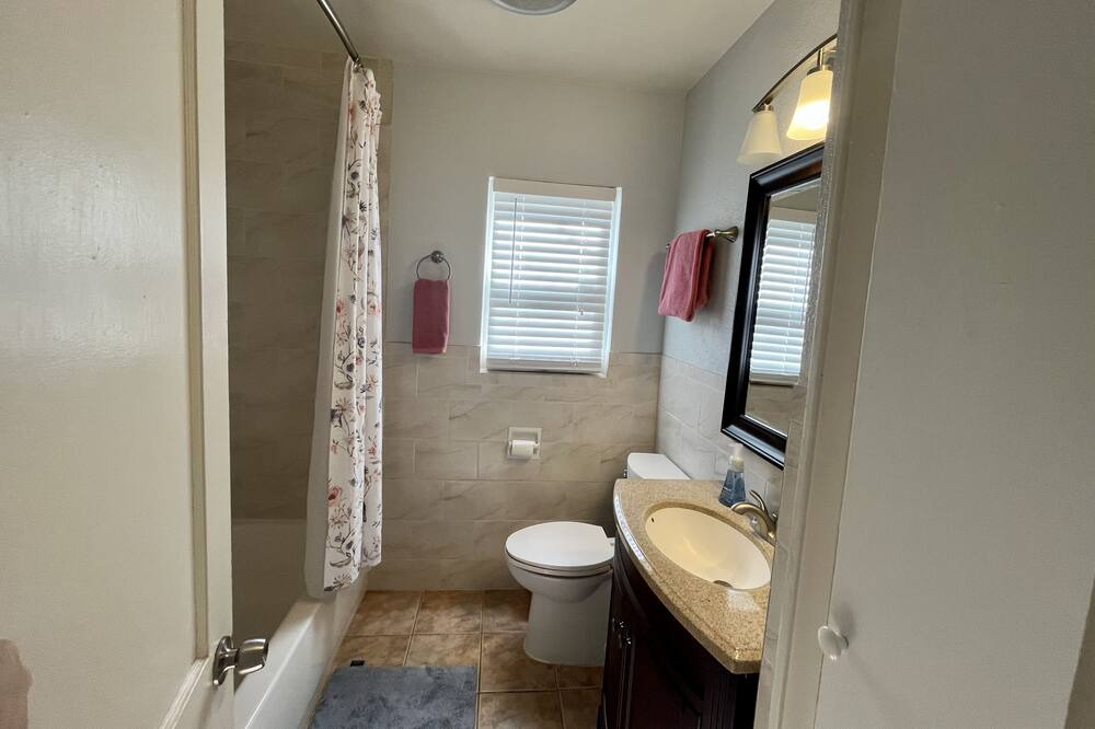 Photo of Bathroom in Palatka