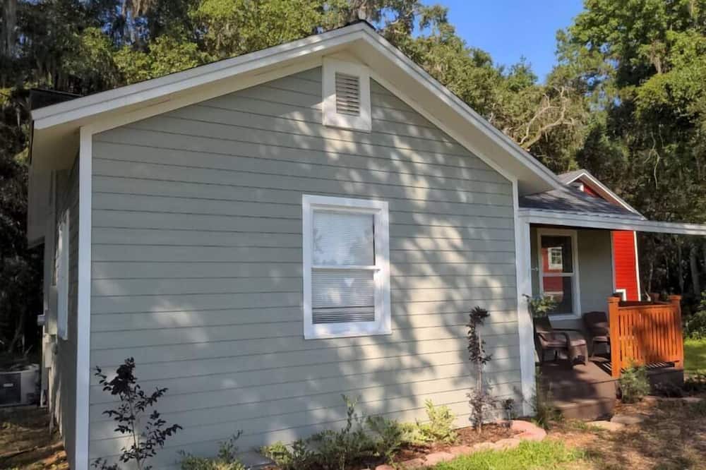 Photo of Others in Micanopy