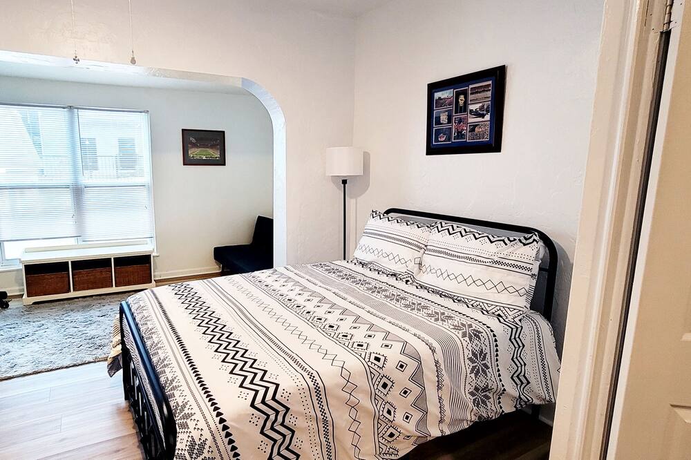 Photo of Bedroom in University Heights