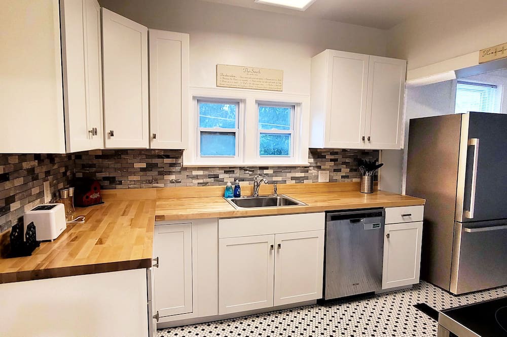 Photo of Kitchen in University Heights