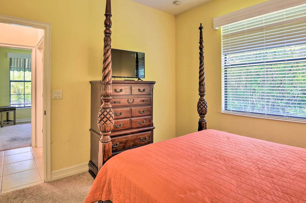Photo of Bedroom in Rotonda Lakes