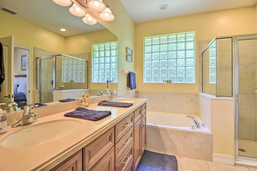 Photo of Bathroom in Rotonda Lakes