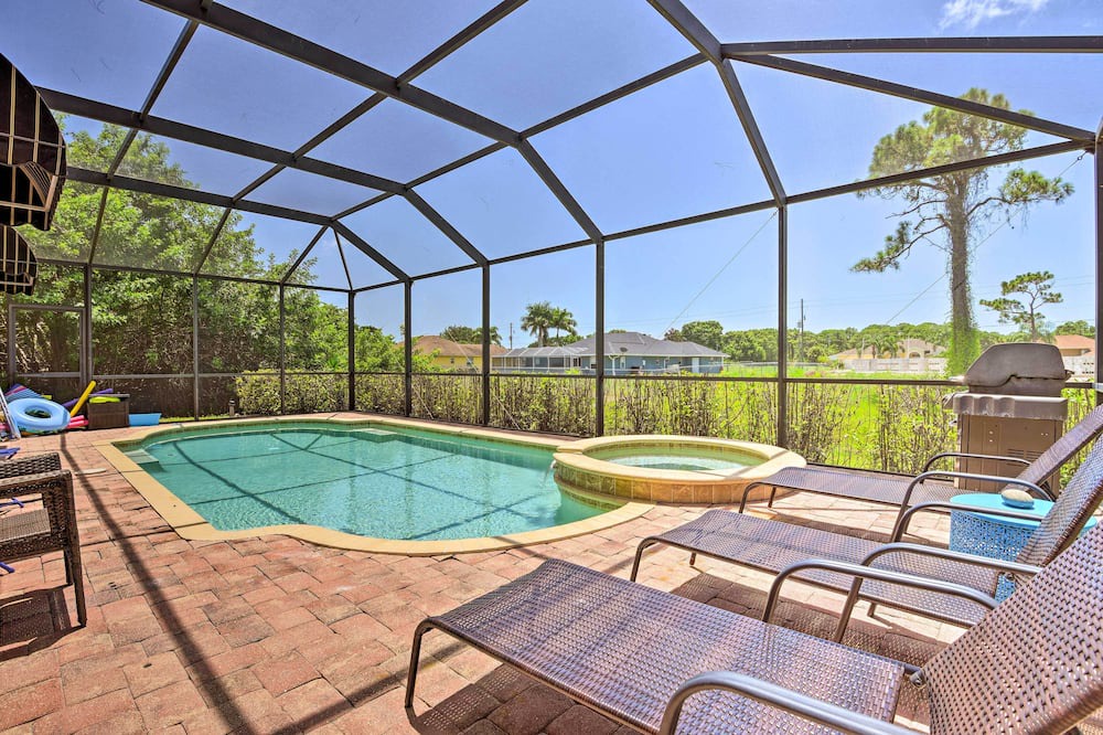 Photo of Outdoor in Rotonda Lakes