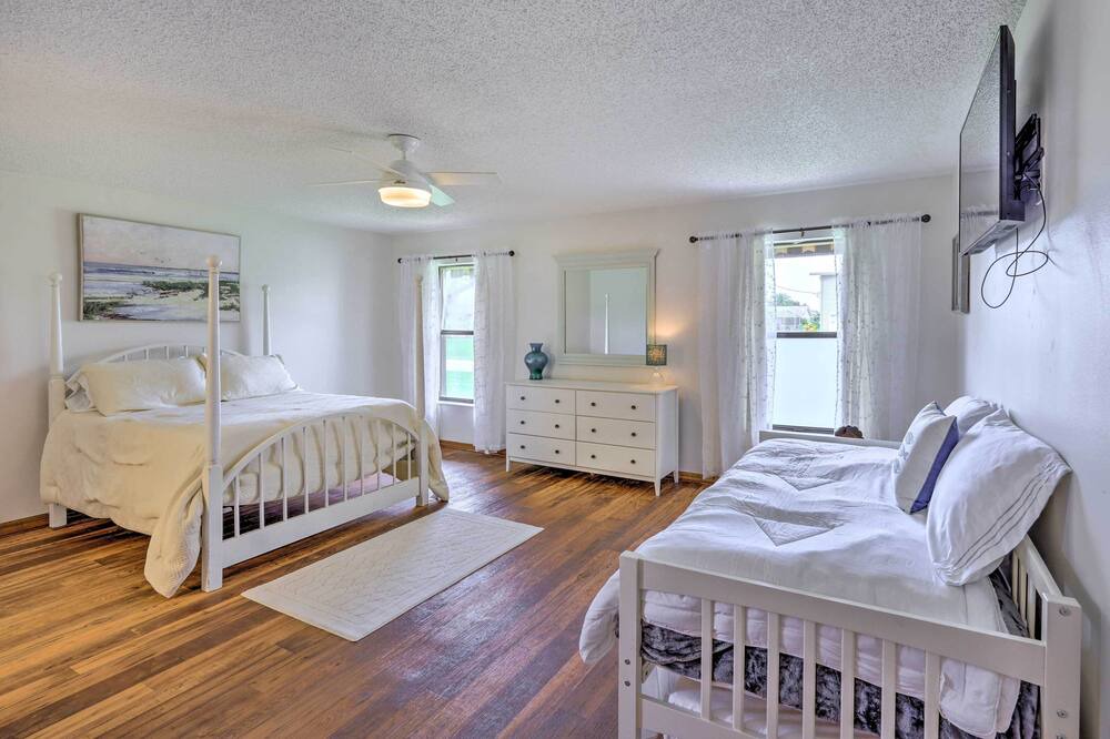 Photo of Bedroom in Palm Harbor