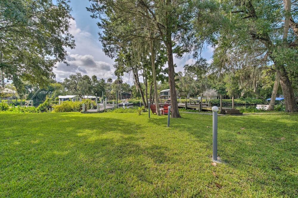 Photo of Outdoor in Yankeetown
