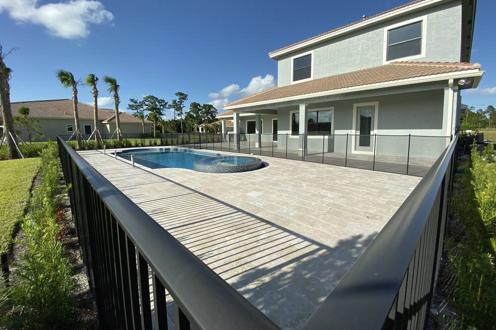 Photo of Outdoor in Palm City