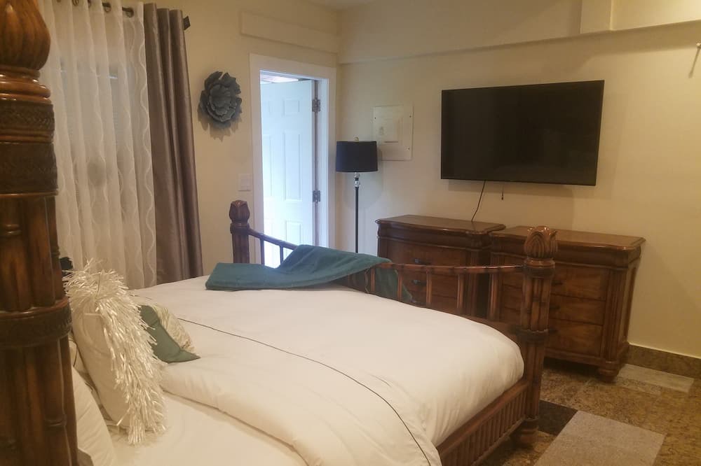 Photo of Bedroom in Greenacres