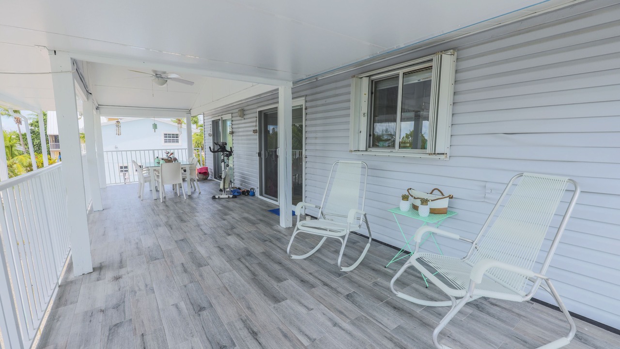Photo of Patio Balcony in Twin Lakes