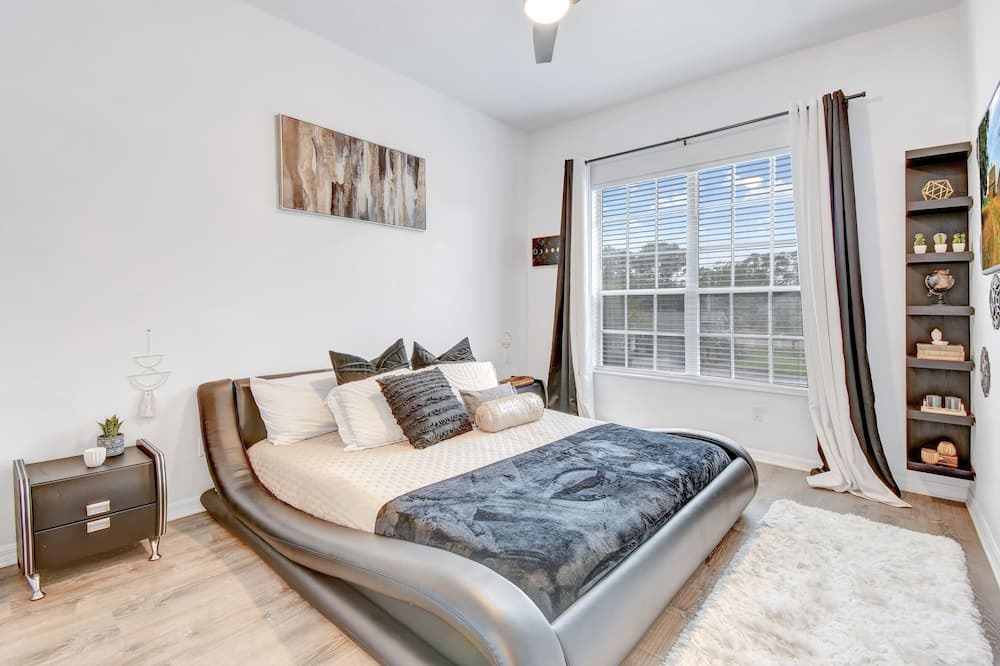 Photo of Bedroom in Clearwater