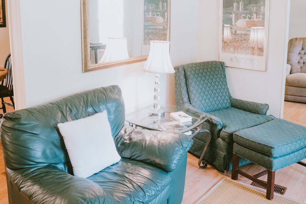 Photo of Livingroom in Rosehill