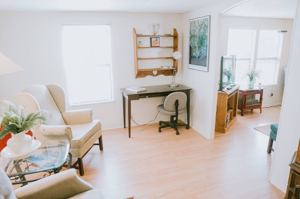 Photo of Livingroom in Rosehill