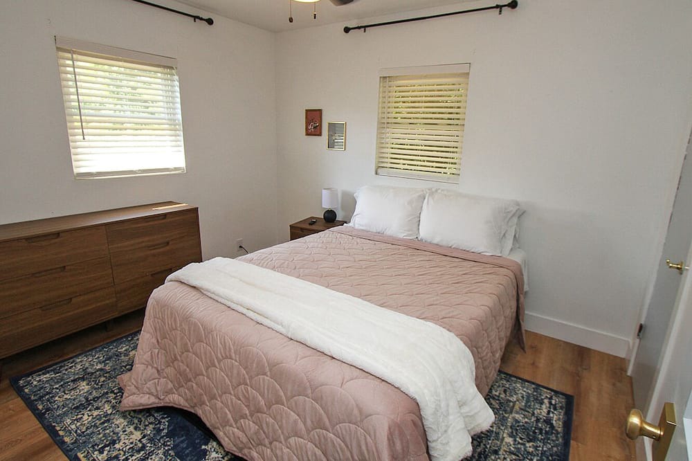 Photo of Bedroom in Davidson