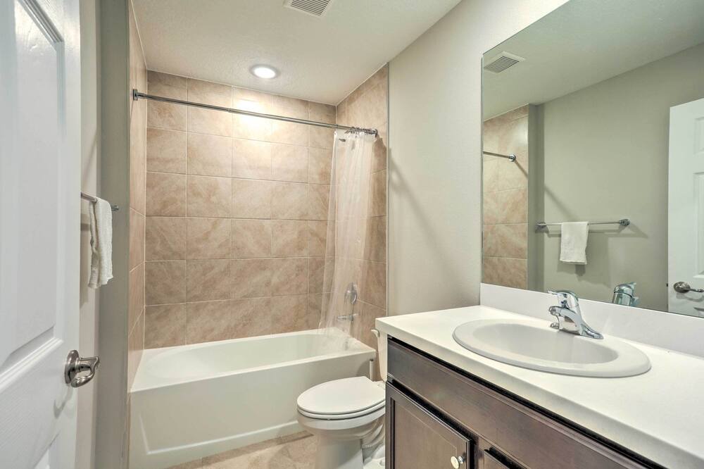Photo of Bathroom in Port Saint Lucie