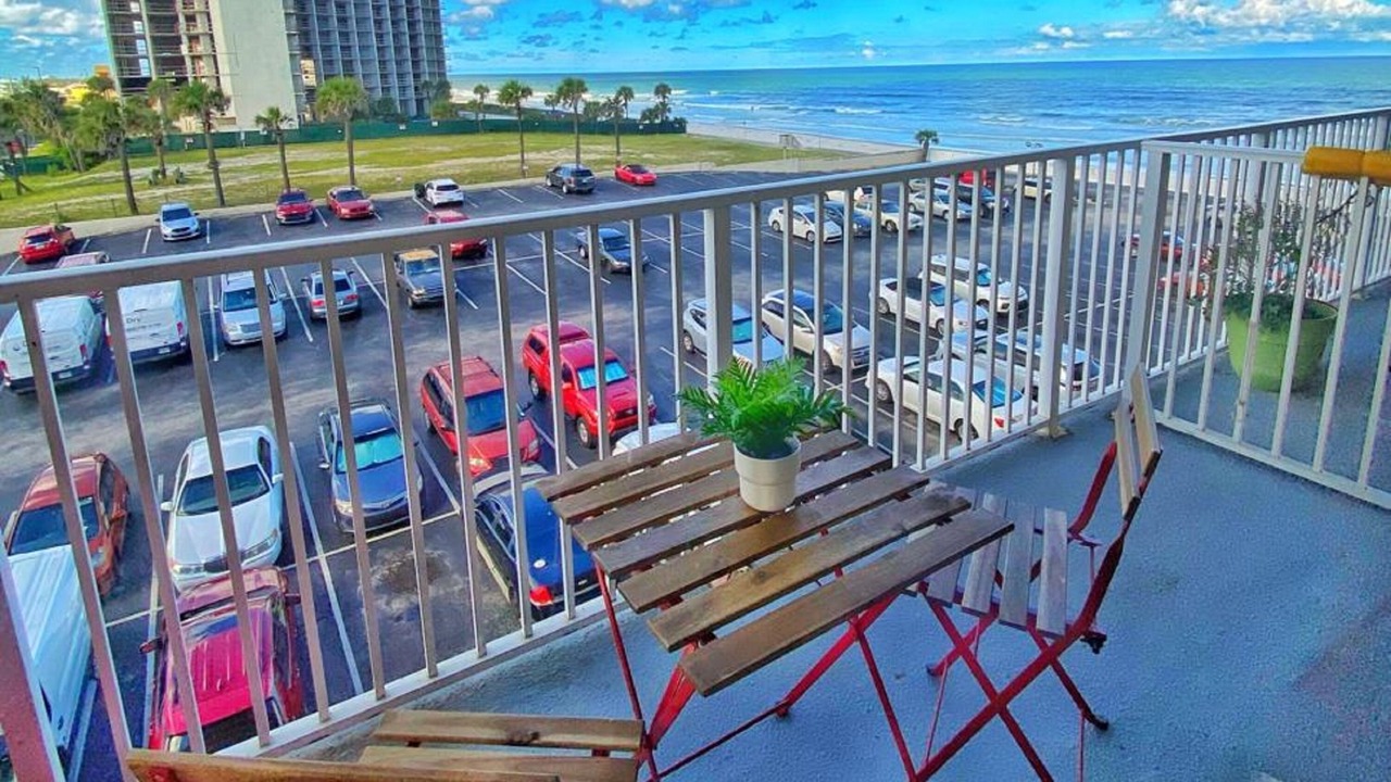 Photo of Patio Balcony in Daytona Beach