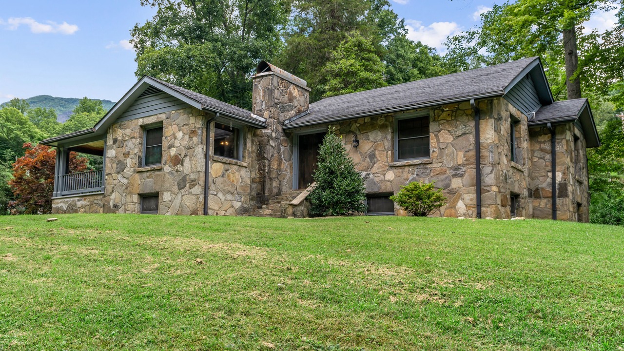 Photo of Outdoor in Maggie Valley