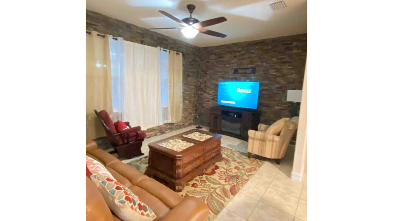 Photo of Livingroom in Harris