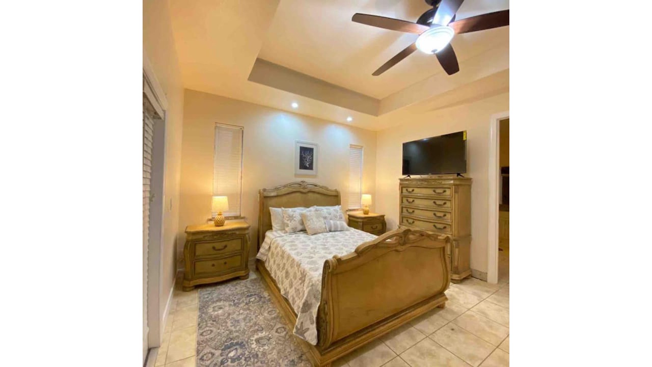 Photo of Bedroom in Harris