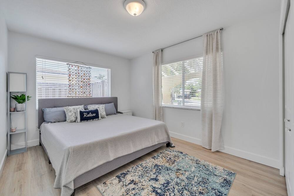 Photo of Bedroom in North Andrews Gardens