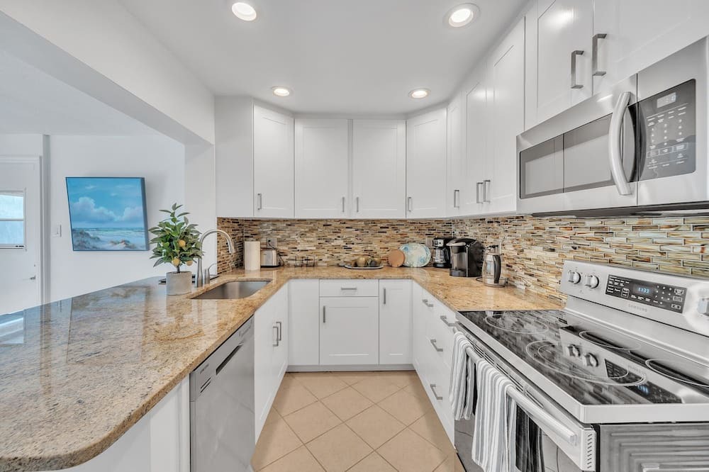 Photo of Kitchen in North Andrews Gardens