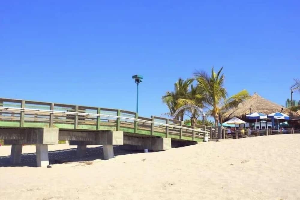 Photo of Others in Golden Beach
