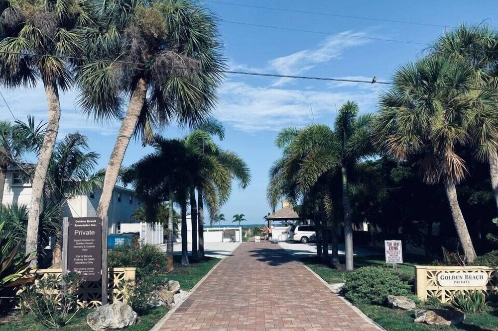 Photo of Others in Golden Beach