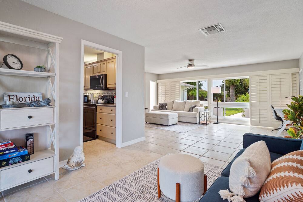 Photo of Bedroom in Palm Harbor