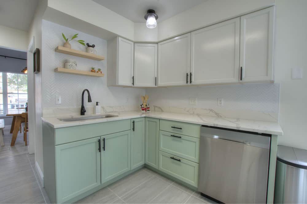 Photo of Kitchen in Bridgewater Crossing